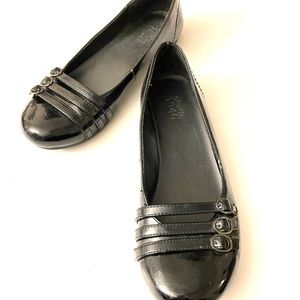 Studio 1940 Black Shoes